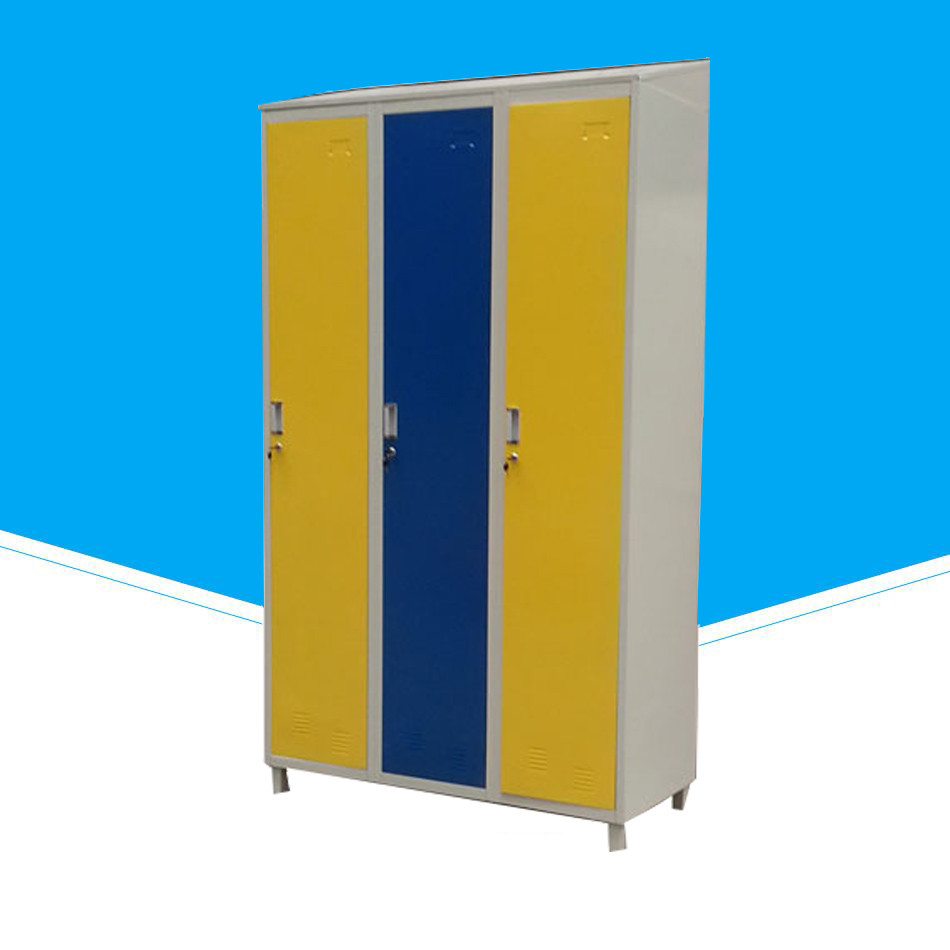900mm Width Steel Office Lockers Furniture 3 Door With Green Steel Handle