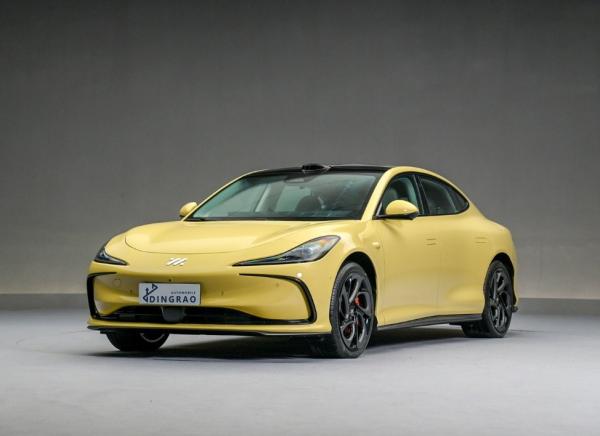 Buy cheap Export Luxury Chinese IM Electric Car L6 Pure New Energy Automatic Battery Car from wholesalers
