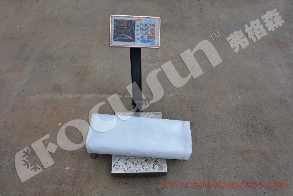 960kg Containerized Direct Refrigeration Block Ice Machine OEM