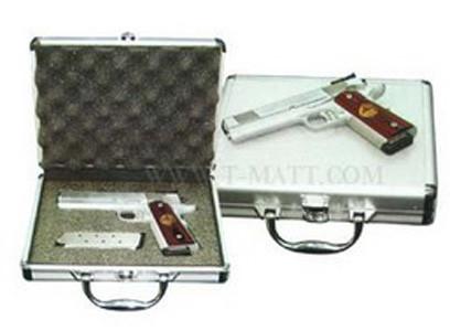 Buy cheap Customzied Size Aluminum Locking Gun Cases With Soft Cushioned Interior from wholesalers