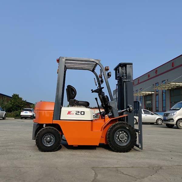 Buy cheap Orange 2T Diesel Powered Forklift Japanese Engine 3 Stage 6m Mast from wholesalers