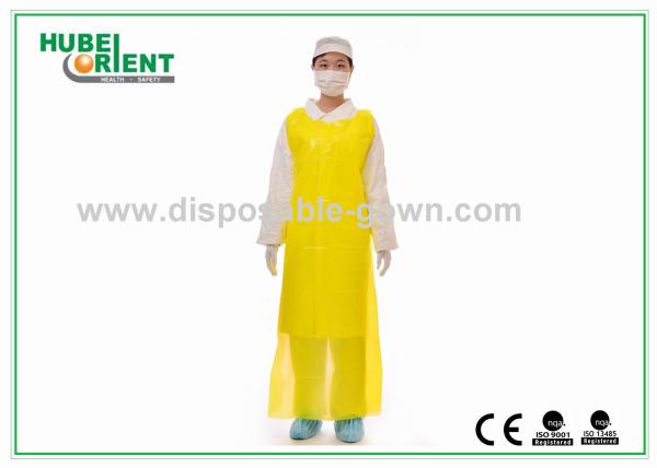 Buy cheap Oil Proof Disposable PE Apron 28''x42'' 28''x46'' For Kitchen from wholesalers
