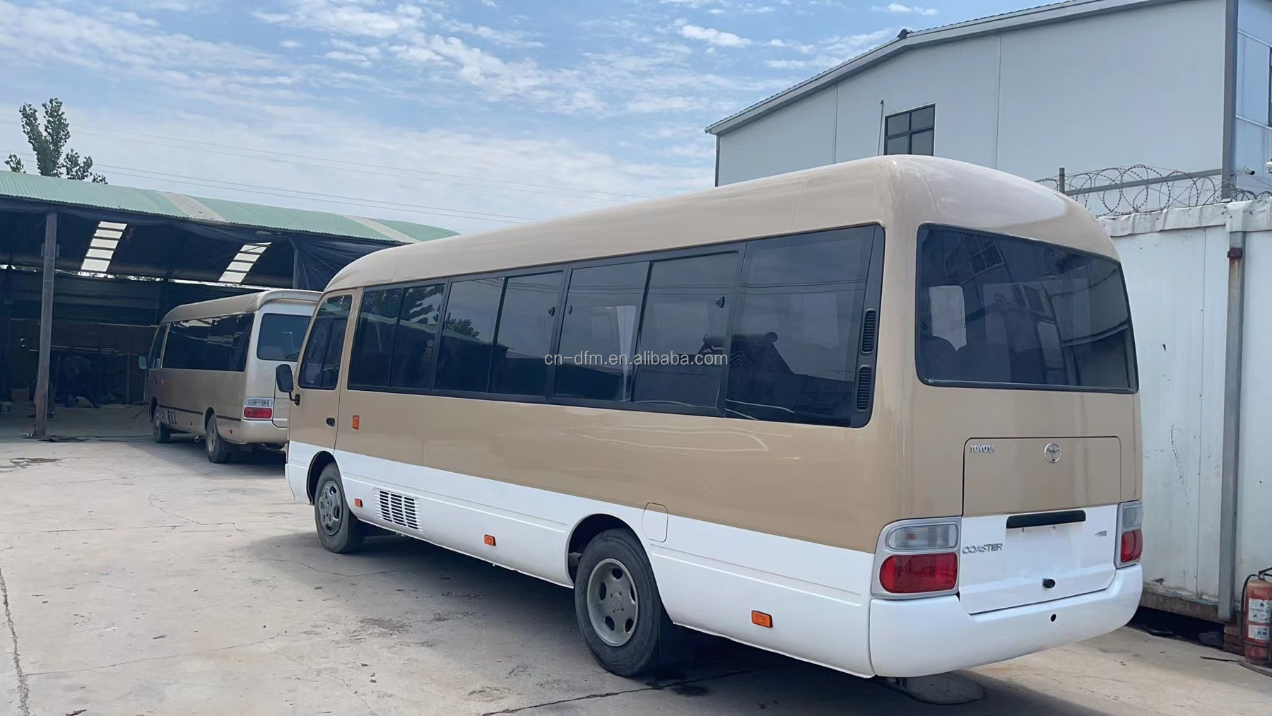 107kw Diesel Fuel Type 29 Seats Used Toyota Coaster Bus for Requirements