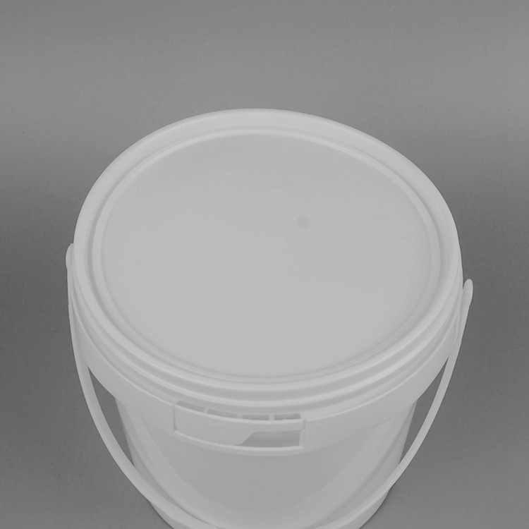 15*13.5*14cm Stackable Plastic Beach Buckets 2L Plastic Bucket With Lid