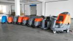 Big Water Tank Walk Behind Floor Scrubbers Allow Foam Free Detergent Machine