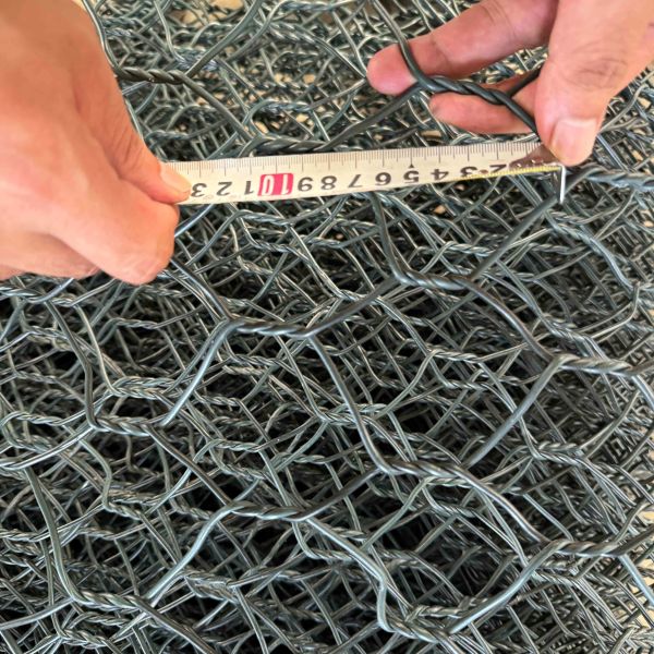 PVC Coated Gabion Box Hexagonal Wire Mesh for Retaining Walls