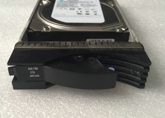 49Y1875 49Y1871 IBM Laptop Hard Drive 2TB SAS 7.2K DS3512 DS3500 Small Size