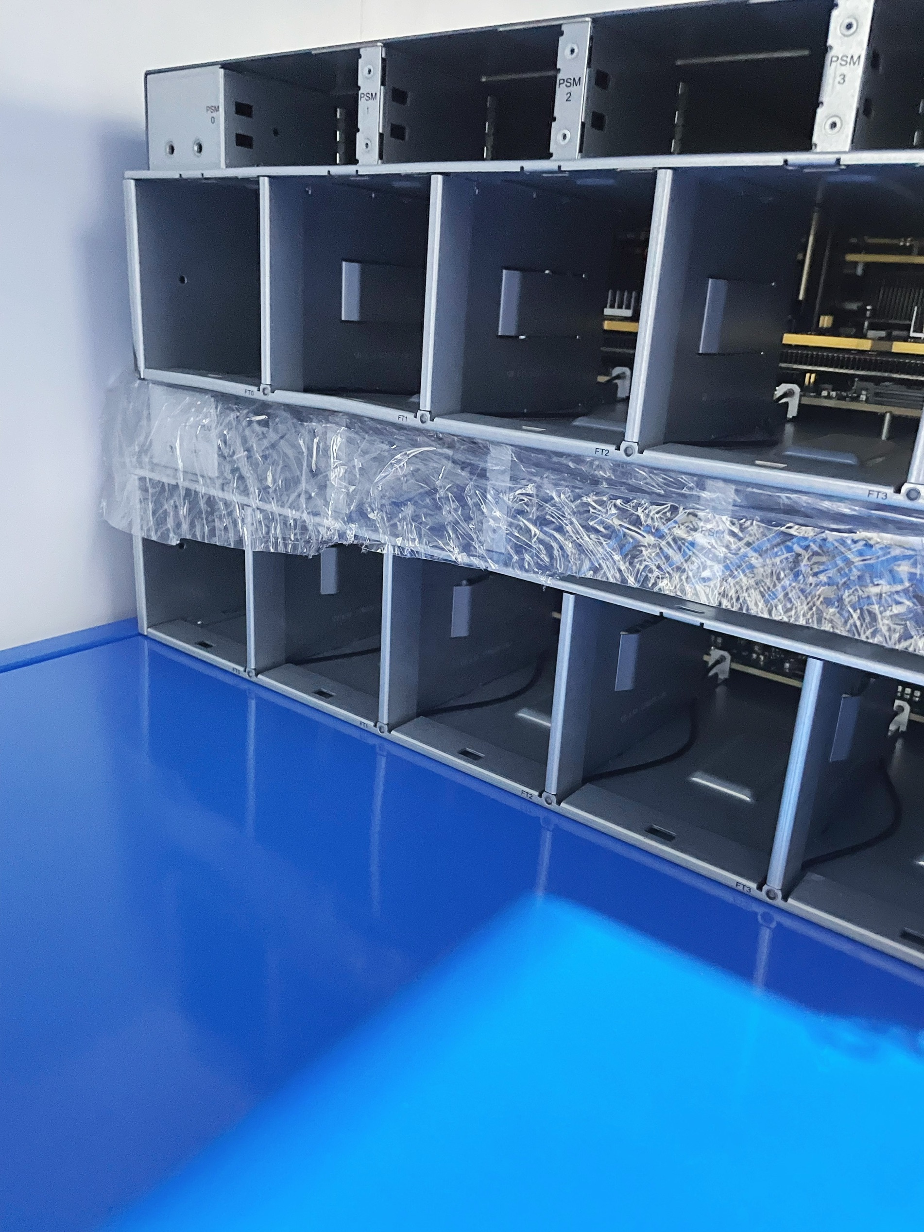 10/100/1000/100000/400000Mbps Transmission Rate Juniper PTX10001-36MR-AC And Stock