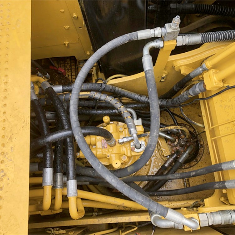 Used CAT 320D Excavator 20 ton Made in USA 2018 Model with 1.14 m3 Bucket Capacity