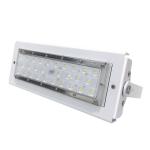 Super bright led flood light 50W with 160lm/w high efficiency for area lighting.