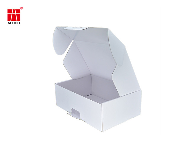 White 128g Corrugated Garment Packaging Box For Shipping ALLICO