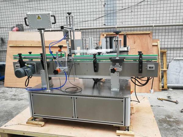 Buy cheap Pawpaw / Guava Round Bottle Sticker Labeling Machine For Drink Field from wholesalers