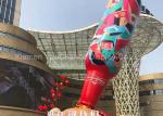 Red Color Customized Shopping Centre Decorations Fiberglass Beer Bottle Statue
