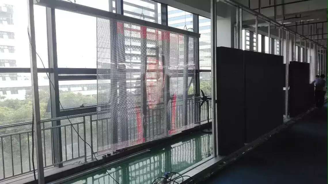 Glass Wall Clear Outdoor Advertising Led Display Screen P3.91 P7.82 3-5 years Warranty