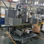 1370mm Table Metal Bed Turret Milling Machine B600 150mm Spindle Quill Travel