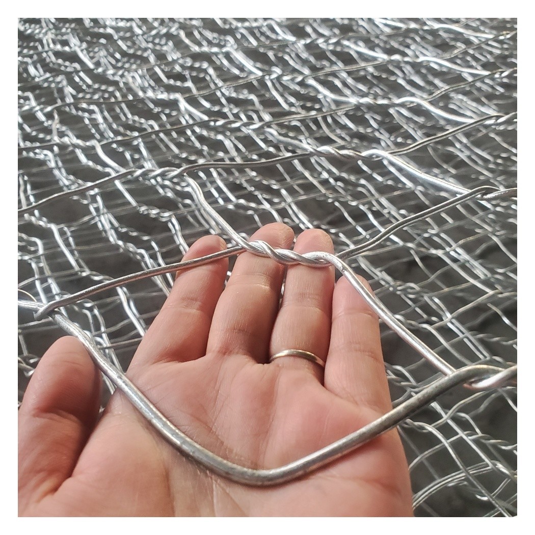 Low Carbon Iron Wire 2.0mm-4.0mm Gabion Basket Retaining Walls Antirust