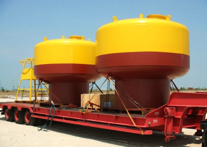 Dia 2100 X Length 2750 Yellow Steel Mooring Pontoon For Mooring The Ship