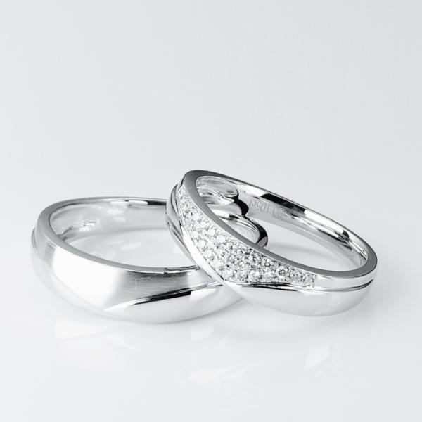 Buy cheap White Mirror Polishing Color Contracted Jewellery Couple Rings from wholesalers