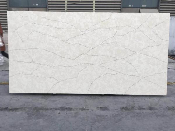 Buy cheap Light Grey Bevel Calacatta Quartz Countertops Lemon Juice Acid Resistant from wholesalers