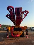 Semi-Dry Shotcrete Type Concrete Pump Truck 52 Meters Installed on Mercedes