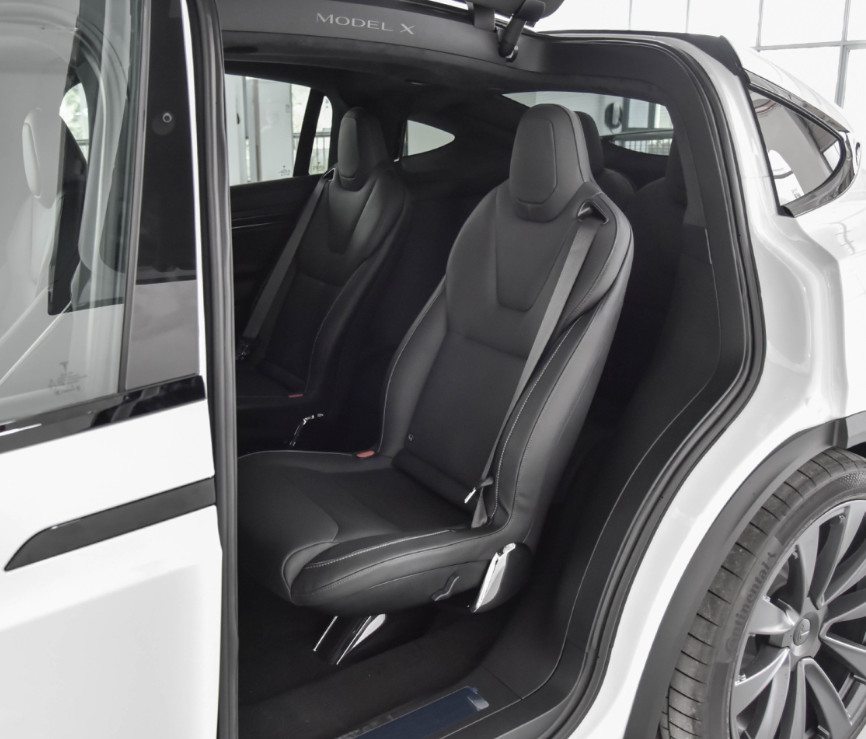 2023 Tesla Model X Three Motors All-Wheel-Drive Plaid Version 664KM 6 Seats SUV