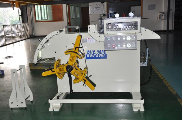 Buy cheap Pinch Rolls Pressing Arm Metal Steel Coil Uncoiler with Straightener Line from wholesalers