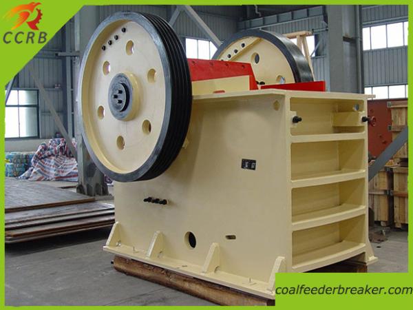 Buy cheap PEW Series Jaw Concrete Crushing Equipment from wholesalers