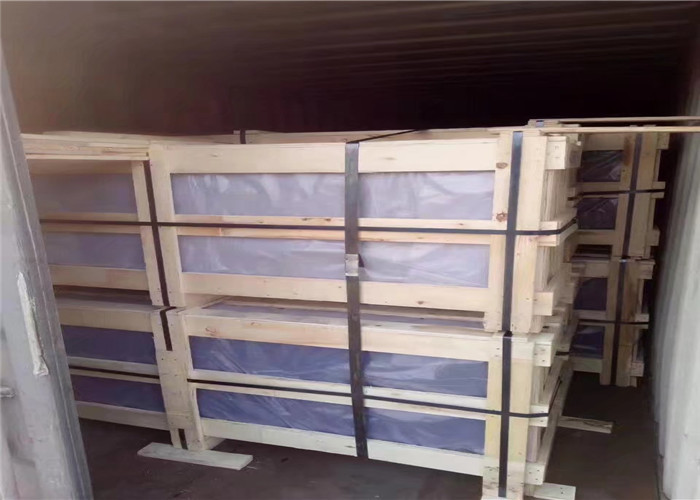 Decorative Clear Float Glass 4mm 6mm Thickness With Natural Corner / Grind Corner