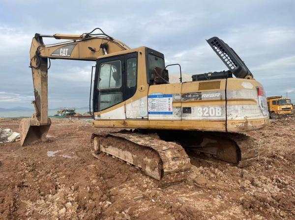 Buy cheap Original Japan Cat 320b Second Hand Excavator , Caterpillar Used Track Excavator 20 Ton from wholesalers