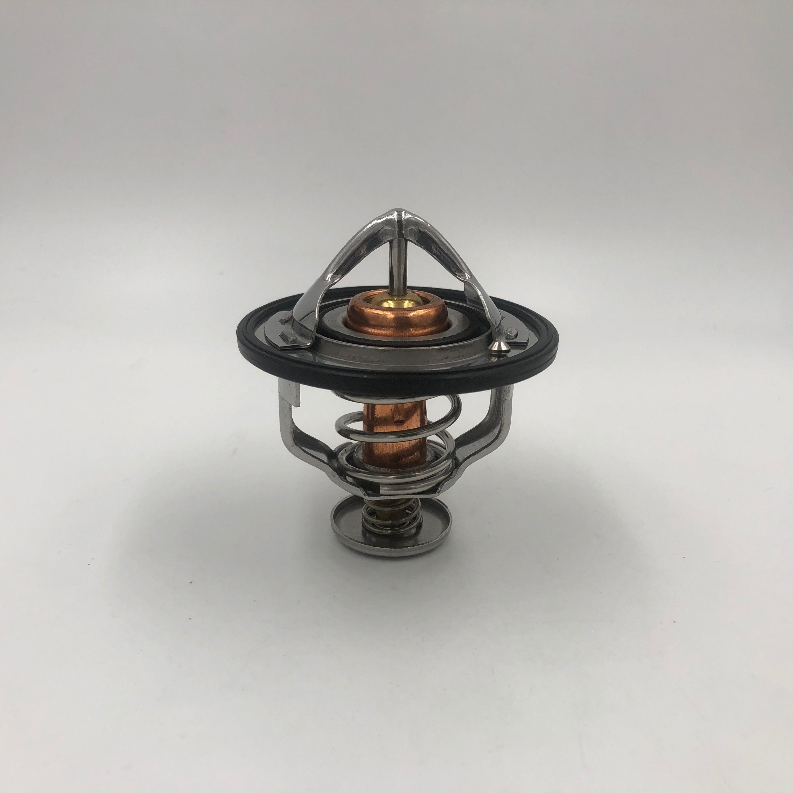 Hino Engine Parts N04C 82 Degree Thermostat SZ910-46039