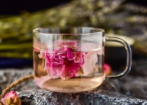 Buy cheap Organic Dry Rose Flower Fruit Tea Purple Red For Activating Blood Circulation from wholesalers