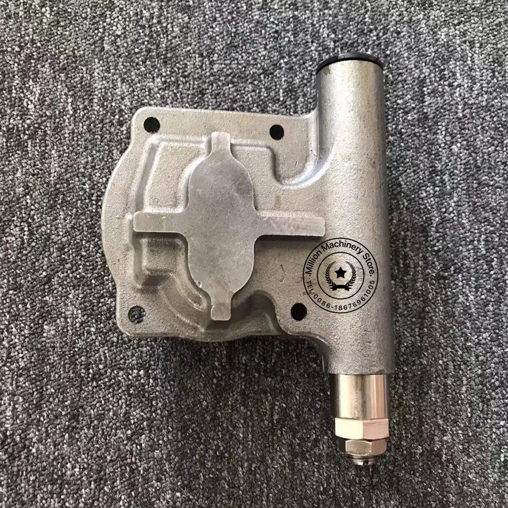 PC60-7 4D95 Engine Gear Pump Assy Pilot Pump Parts Car Accessories