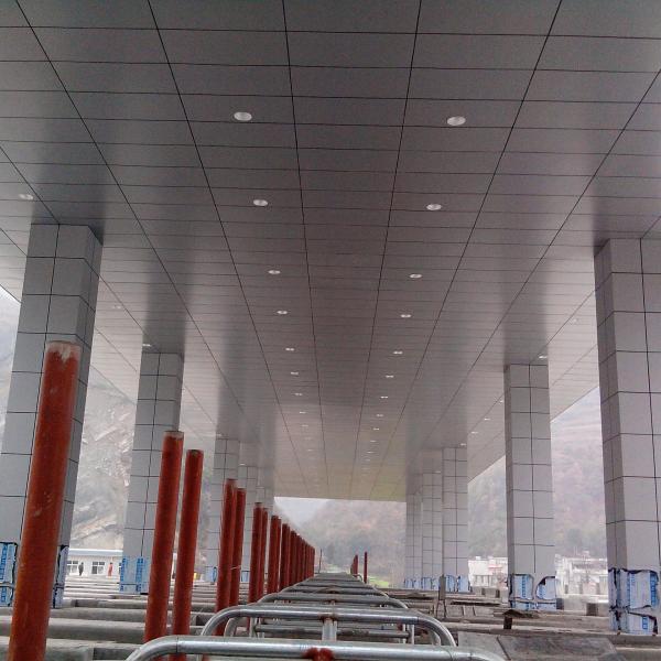 Buy cheap S355JR Gas Station Canopy Shed 500m 1000m Corrugated Roof Shed from wholesalers