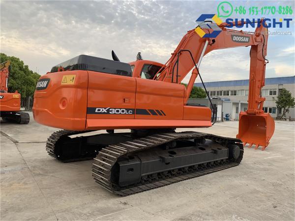 Buy cheap 30ton Used Excavator Machine Original Korea Doosan DX300LC Second Hand Crawler Hydraulic Excavator from wholesalers