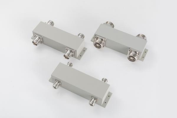 Buy cheap 698-3800MHz 2in 2out Hybrid Coupler / 2:2 Combiner PIM -150 / -160 from wholesalers