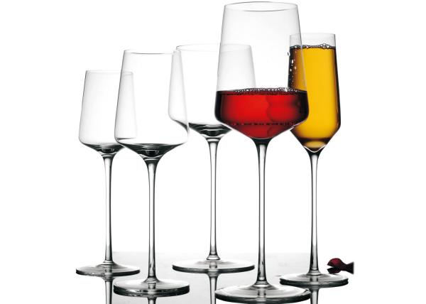 Buy cheap Hand Blown Lead Free Crystal Wine Glasses Burgundy Wine Glasses 700ml from wholesalers