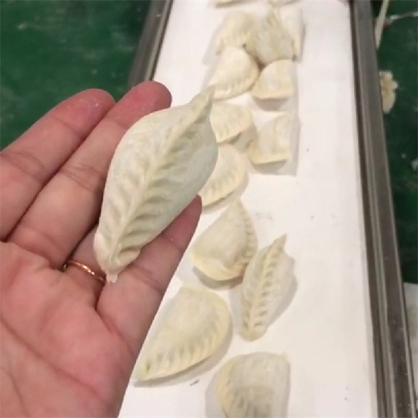 China rat dumpling machine, empanadas dumpling making machine, mouse dumpling machine on sale