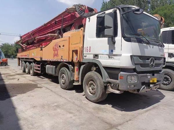 62m Concrete Boom Pump Red Mercedes Benz Used Concrete Pump Truck with Spare