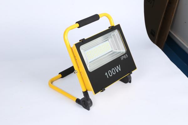 Buy cheap All In One Solar LED Flood Lights IP65 100w 120 Beam Angle For Stadium from wholesalers