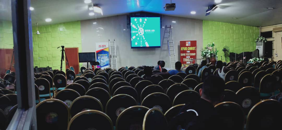 Stage Rental Events Die Casting Cabinet-Screen Display 500x500mm P4 Outdoor Rental Led Video Wall