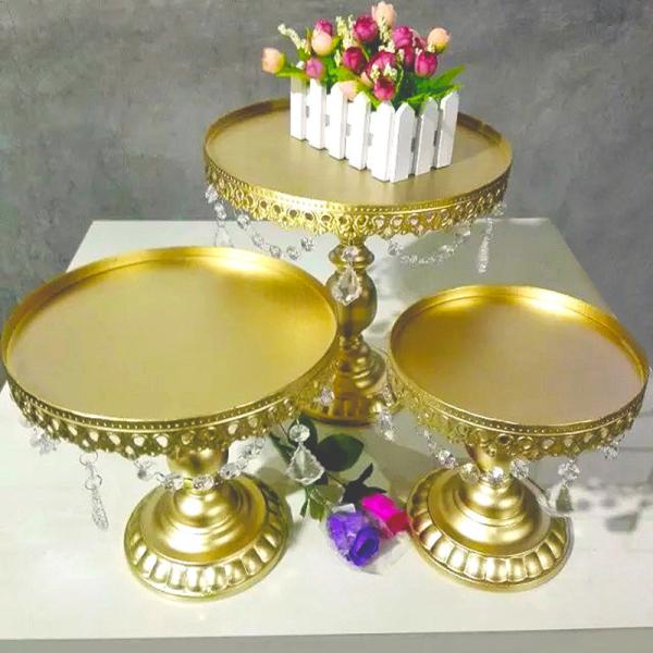 Buy cheap 8 Inch Diameter Gold Dessert Trays , Rustproof Cupcake Display Tray from wholesalers