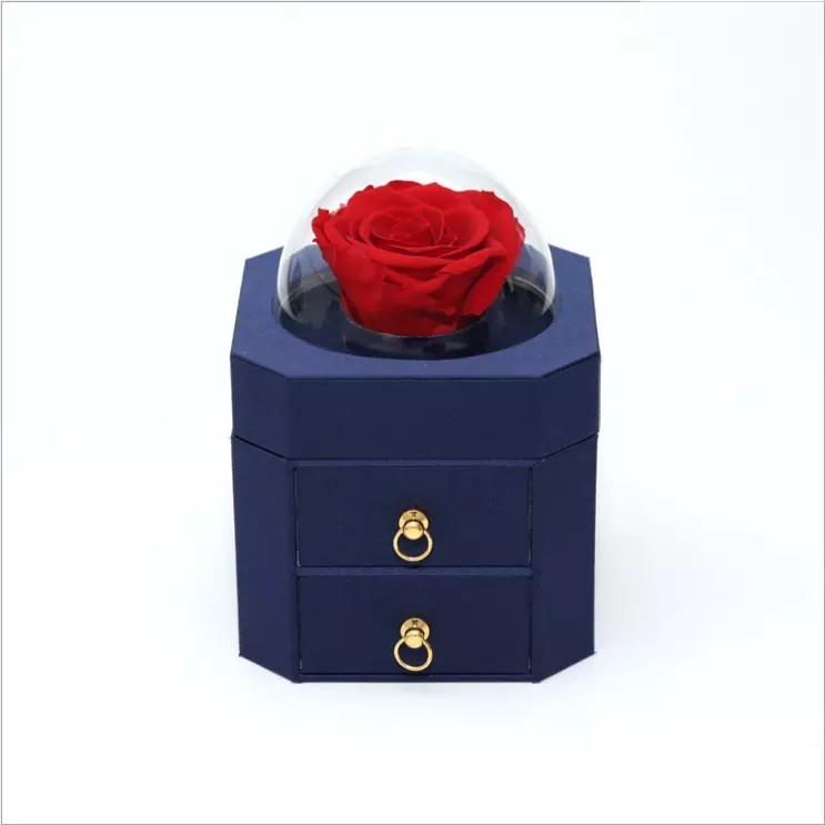 New Arrival Gift preserved rose in acrylic heartshap gift box Preserved Flowers