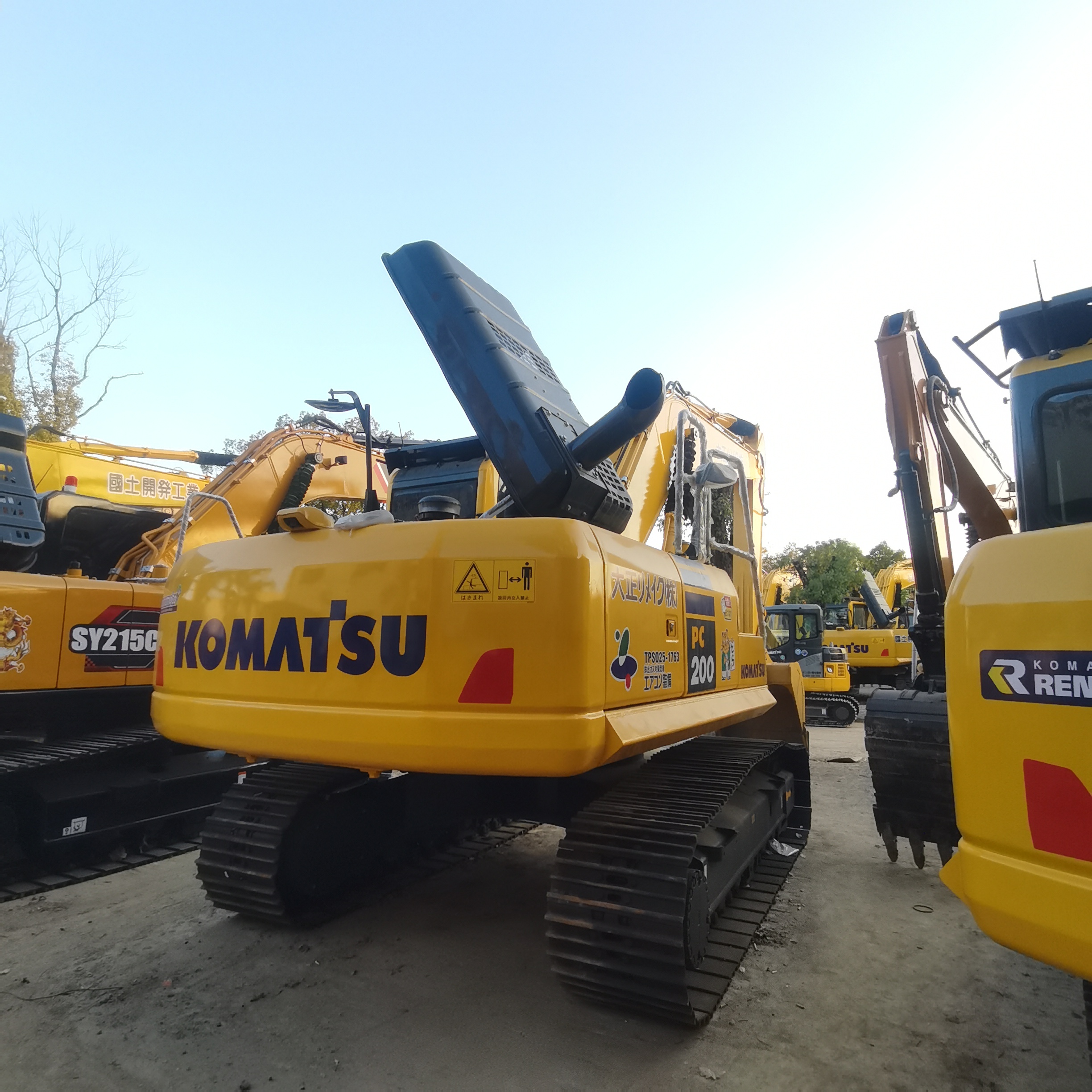 20 Ton Second Hand Komatsu PC200 PC220 Hydraulic Crawler Excavator With Low Working Hours