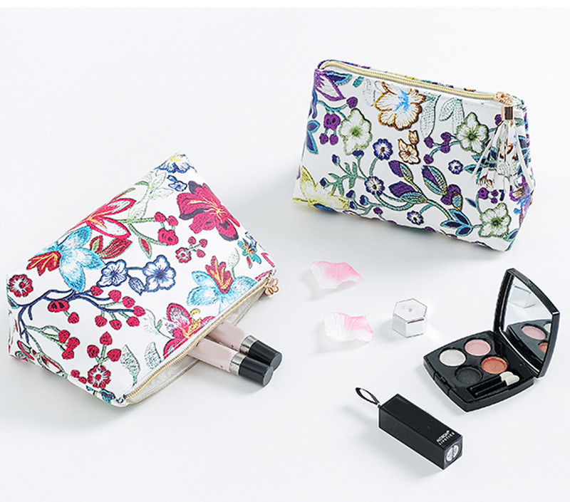 Wholesale Vivid Embroidery Flower Pattern Fabric Elegant Beauty Bag