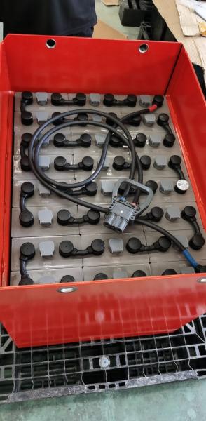 Buy cheap Screw Connection 48v Traction Battery 500AH For Electric Forklifts from wholesalers