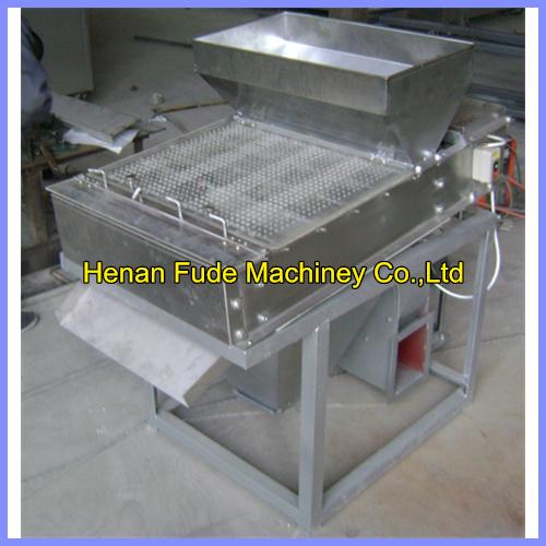 Buy cheap Dry type peanut peeling machine 500-600kg/h, roasted peanut peeling machine from wholesalers