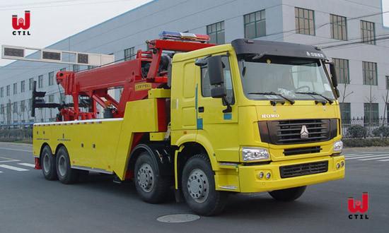 Buy cheap Sinotruk 8X4 Wrecker Tow Truck 50t Yellow Heavy Vehicle Towing from wholesalers