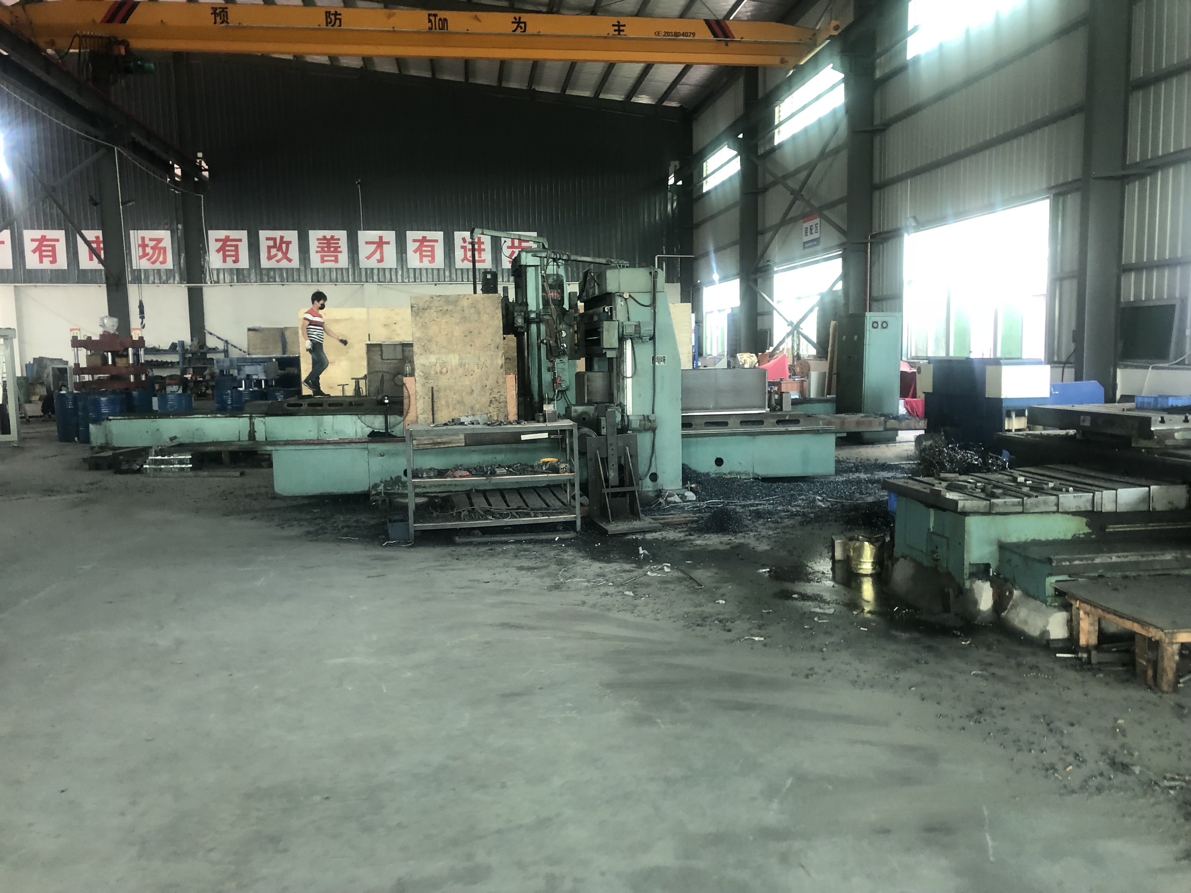 100mm Plastic Packaging Case Die Cutting Machine for Foam Packaging Manufacturing