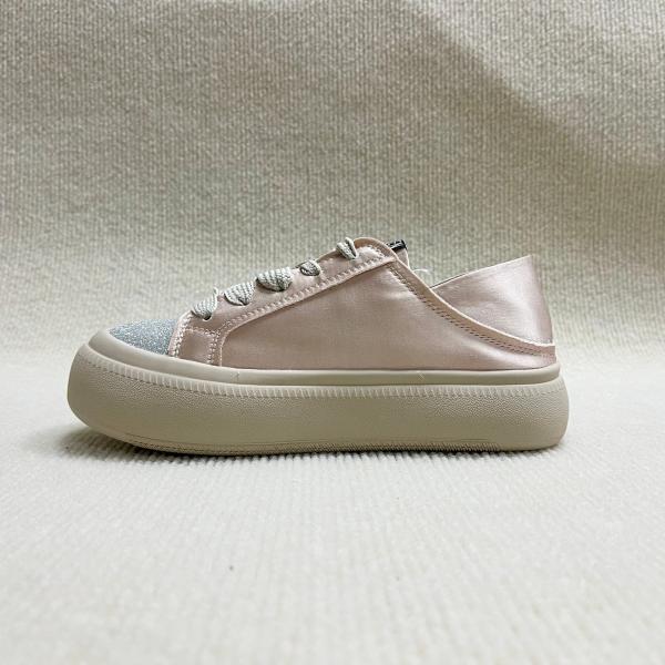 Buy cheap Classic Platform Sneakers Women Round Head And Thick Soled With Silk Surface from wholesalers
