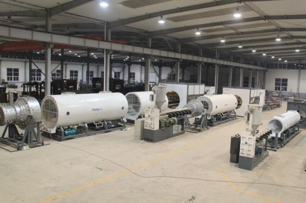 Buy cheap 1160mm Automated Insulation Pipe Extrusion Machinery 600kg/H from wholesalers